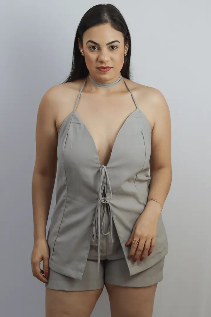 Conjunto com Amarração no Pescoço